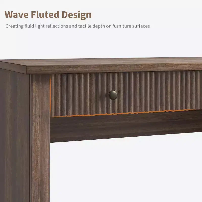 Scrivania direzionale moderna da 60 pollici con ripiano in legno scanalato, schedario e cassetti, spaziosa scrivania per ufficio, studio e camera da letto
