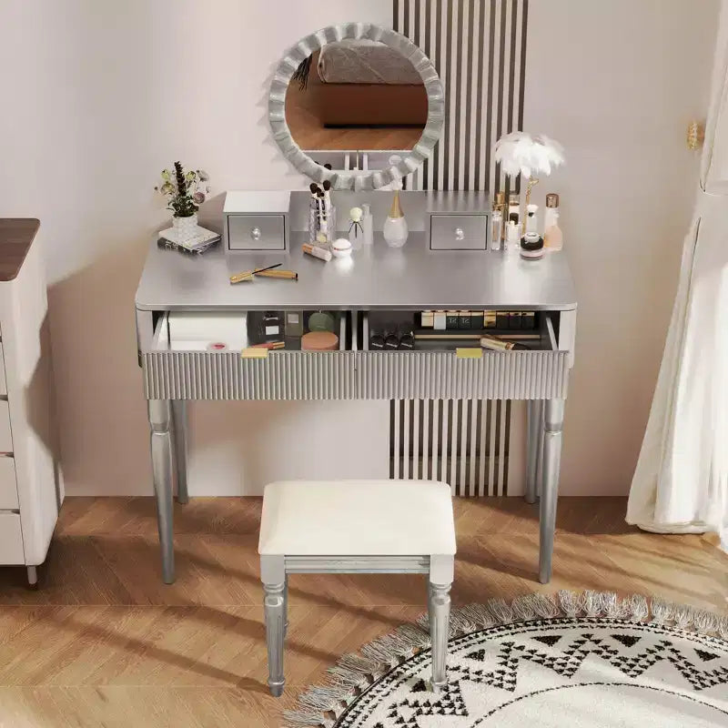 Moderna Toletta di Lusso con 4 Cassetti Contenitori e Sgabello, con Specchio Rotondo, Asta Appendini Regolabile su Tre Livelli, Argento